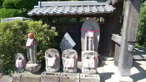 舊城寺(旧城寺)の地蔵