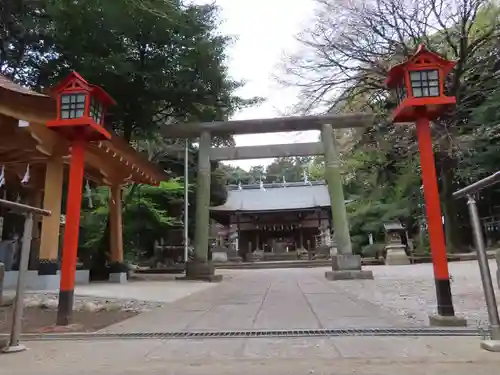 三ケ尻八幡神社の鳥居