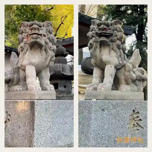 秋葉神社の狛犬