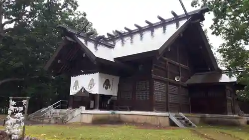 東川神社の本殿