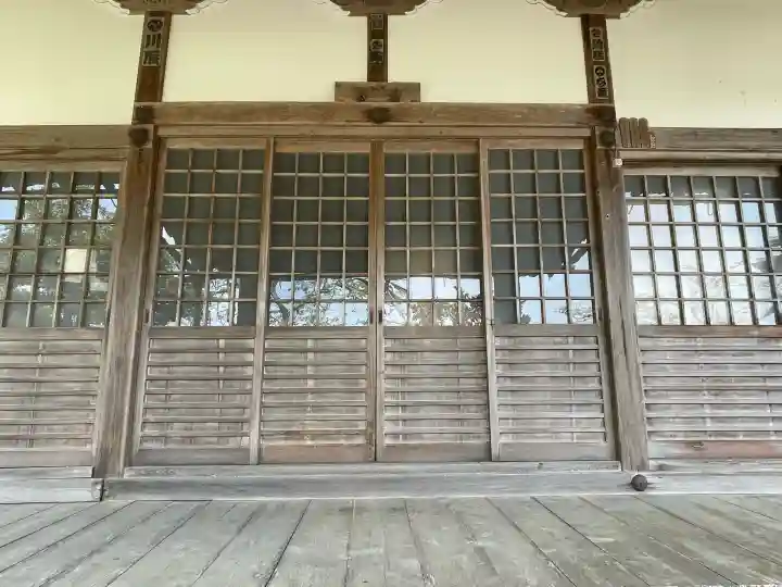 福竜寺の{uncategorized: "未分類", other: "その他", undefined: "問題あり", building: "その他建物", grave: "お墓", sacred_gate: "鳥居", guardian: "狛犬", statue: "像", buddha: "仏像", history: "歴史", nature: "自然", garden: "庭園", animal: "動物", pagoda: "塔", temizu: "手水舎", mountain_gate: "山門・神門", sanctuary: "本殿・本堂", subordinate: "末社・摂社", art: "芸術", scenery: "景色", jizo: "地蔵", ema: "絵馬", goshuin: "御朱印", omikuji: "おみくじ", items: "授与品その他", amulet: "お守り", goshuincho: "御朱印帳", eats: "食事", festival: "お祭り", votive_dance: "神楽", shichigosan: "七五三参", wedding: "結婚式", experience: "体験その他", initially: "初詣", around: "周辺", anti_infection: "感染症対策"}