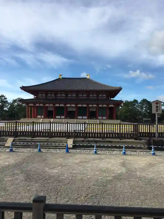 興福寺の本殿・本堂