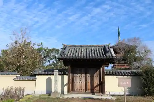 法起寺の山門