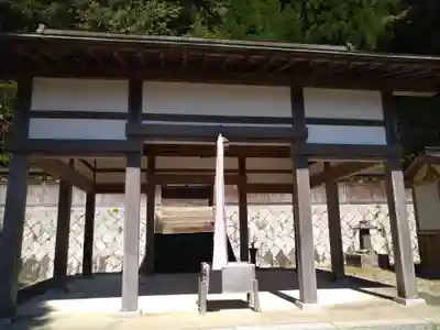 白岩神社(奈良県)