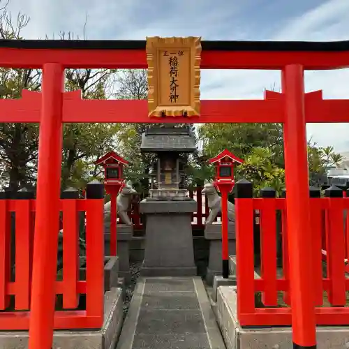 稲荷大明神(モザイクモール港北)(神奈川県)