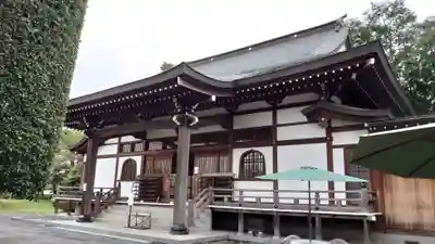明言寺（石打こぶ観音）の本殿・本堂