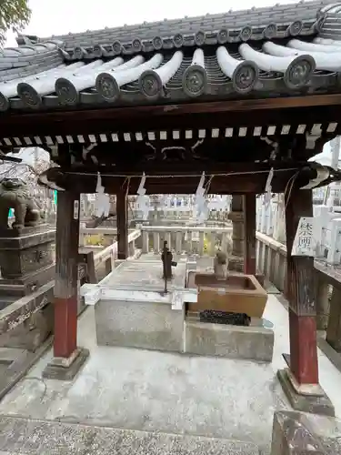 浅澤社（住吉大社末社）の手水舎