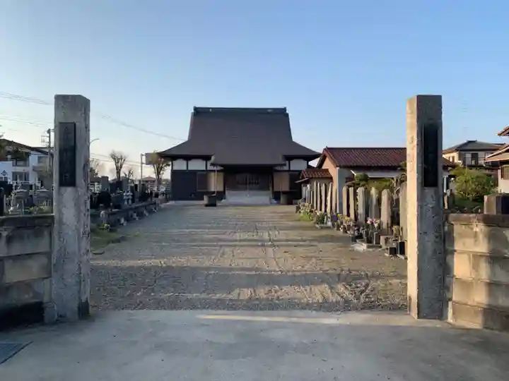 能蔵院の山門・神門