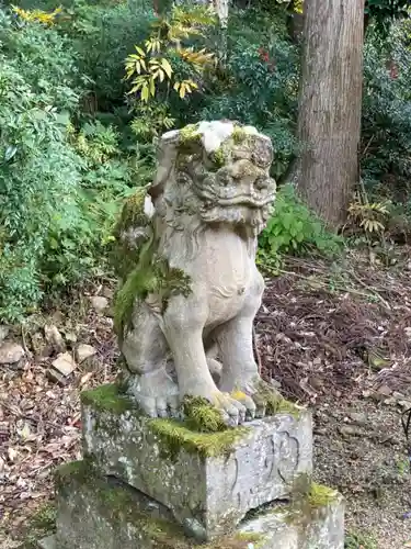 伊福部神社の狛犬