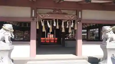 泊神社の本殿・本堂