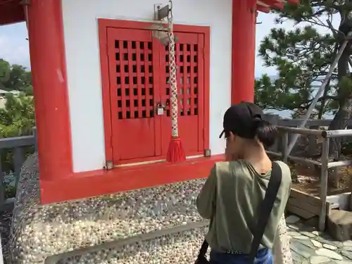 海津見神社（桂浜龍王宮）の本殿