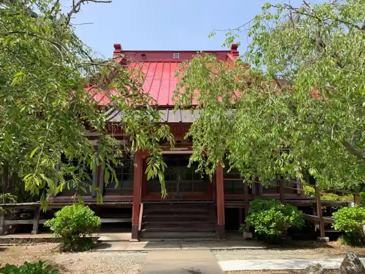 妙隆寺の本殿・本堂