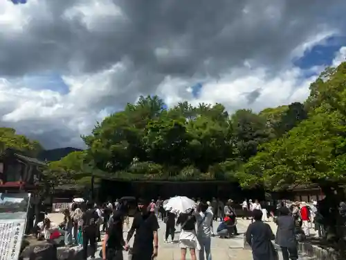 太宰府天満宮の{uncategorized: "未分類", other: "その他", undefined: "問題あり", building: "その他建物", grave: "お墓", sacred_gate: "鳥居", guardian: "狛犬", statue: "像", buddha: "仏像", history: "歴史", nature: "自然", garden: "庭園", animal: "動物", pagoda: "塔", temizu: "手水舎", mountain_gate: "山門・神門", sanctuary: "本殿・本堂", subordinate: "末社・摂社", art: "芸術", scenery: "景色", jizo: "地蔵", ema: "絵馬", goshuin: "御朱印", omikuji: "おみくじ", items: "授与品その他", amulet: "お守り", goshuincho: "御朱印帳", eats: "食事", festival: "お祭り", votive_dance: "神楽", shichigosan: "七五三参", wedding: "結婚式", experience: "体験その他", initially: "初詣", around: "周辺", anti_infection: "感染症対策"}