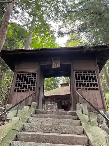 寺下観音の山門