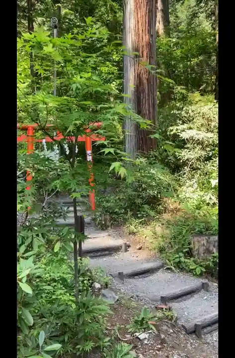 日光二荒山神社の{uncategorized: "未分類", other: "その他", undefined: "問題あり", building: "その他建物", grave: "お墓", sacred_gate: "鳥居", guardian: "狛犬", statue: "像", buddha: "仏像", history: "歴史", nature: "自然", garden: "庭園", animal: "動物", pagoda: "塔", temizu: "手水舎", mountain_gate: "山門・神門", sanctuary: "本殿・本堂", subordinate: "末社・摂社", art: "芸術", scenery: "景色", jizo: "地蔵", ema: "絵馬", goshuin: "御朱印", omikuji: "おみくじ", items: "授与品その他", amulet: "お守り", goshuincho: "御朱印帳", eats: "食事", festival: "お祭り", votive_dance: "神楽", shichigosan: "七五三参", wedding: "結婚式", experience: "体験その他", initially: "初詣", around: "周辺", anti_infection: "感染症対策"}