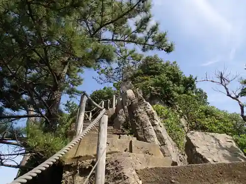 鉾島神社の建物その他