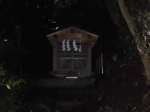 貴日土神社の末社・摂社