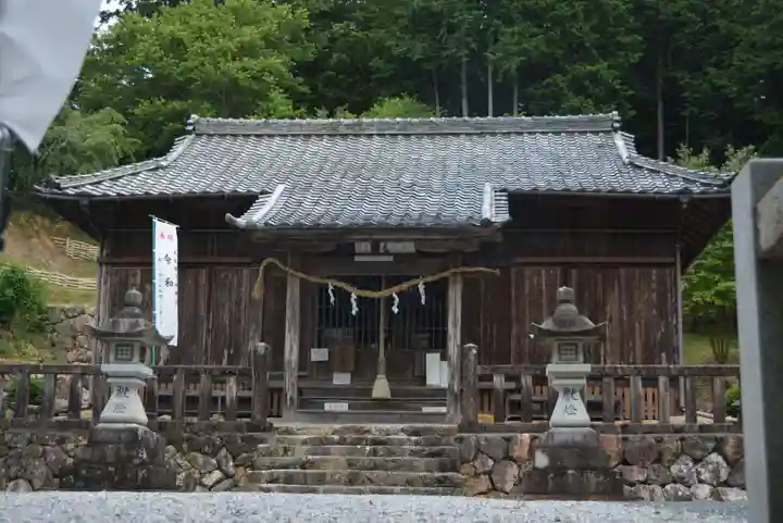 蜂前神社の本殿・本堂