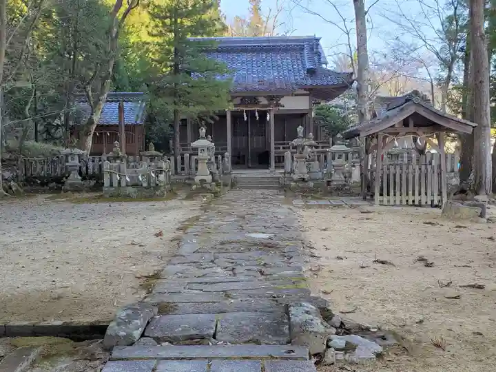 山田感神社のその他建物