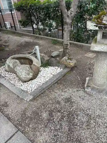 九頭大明神の手水舎