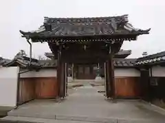 円周寺の山門