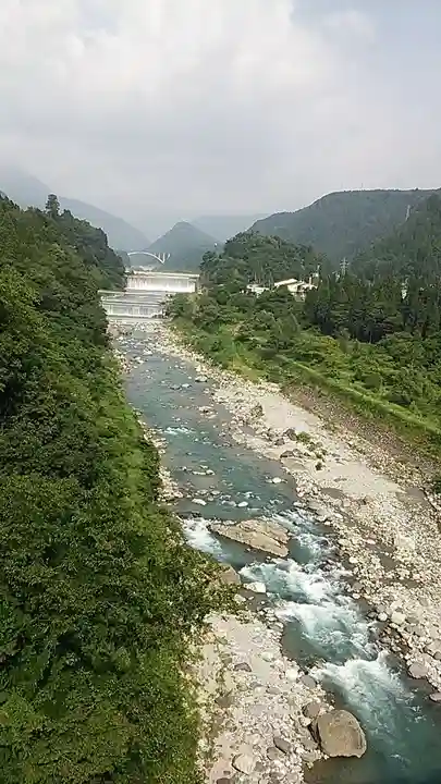 雄山神社中宮祈願殿(富山県)
