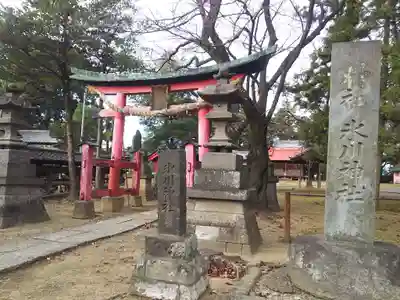 二ツ宮氷川神社の鳥居