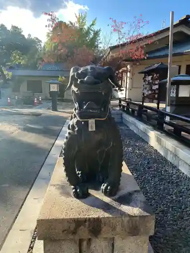 三重縣護國神社の狛犬