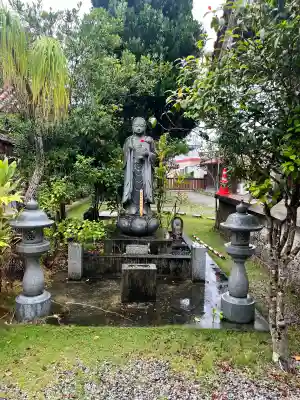 桃林寺の{uncategorized: "未分類", other: "その他", undefined: "問題あり", building: "その他建物", grave: "お墓", sacred_gate: "鳥居", guardian: "狛犬", statue: "像", buddha: "仏像", history: "歴史", nature: "自然", garden: "庭園", animal: "動物", pagoda: "塔", temizu: "手水舎", mountain_gate: "山門・神門", sanctuary: "本殿・本堂", subordinate: "末社・摂社", art: "芸術", scenery: "景色", jizo: "地蔵", ema: "絵馬", goshuin: "御朱印", omikuji: "おみくじ", items: "授与品その他", amulet: "お守り", goshuincho: "御朱印帳", eats: "食事", festival: "お祭り", votive_dance: "神楽", shichigosan: "七五三参", wedding: "結婚式", experience: "体験その他", initially: "初詣", around: "周辺", anti_infection: "感染症対策"}