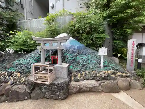 京濱伏見稲荷神社(神奈川県)