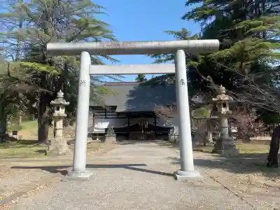 上田招魂社の{uncategorized: "未分類", other: "その他", undefined: "問題あり", building: "その他建物", grave: "お墓", sacred_gate: "鳥居", guardian: "狛犬", statue: "像", buddha: "仏像", history: "歴史", nature: "自然", garden: "庭園", animal: "動物", pagoda: "塔", temizu: "手水舎", mountain_gate: "山門・神門", sanctuary: "本殿・本堂", subordinate: "末社・摂社", art: "芸術", scenery: "景色", jizo: "地蔵", ema: "絵馬", goshuin: "御朱印", omikuji: "おみくじ", items: "授与品その他", amulet: "お守り", goshuincho: "御朱印帳", eats: "食事", festival: "お祭り", votive_dance: "神楽", shichigosan: "七五三参", wedding: "結婚式", experience: "体験その他", initially: "初詣", around: "周辺", anti_infection: "感染症対策"}