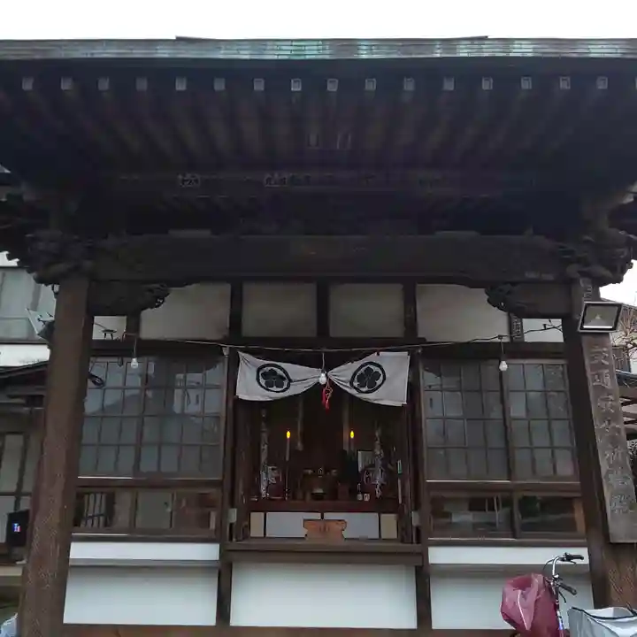 岩槻大師彌勒密寺の本殿・本堂