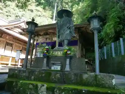 神峯寺の像