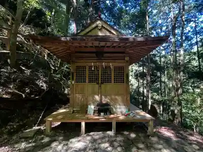 不動堂の{uncategorized: "未分類", other: "その他", undefined: "問題あり", building: "その他建物", grave: "お墓", sacred_gate: "鳥居", guardian: "狛犬", statue: "像", buddha: "仏像", history: "歴史", nature: "自然", garden: "庭園", animal: "動物", pagoda: "塔", temizu: "手水舎", mountain_gate: "山門・神門", sanctuary: "本殿・本堂", subordinate: "末社・摂社", art: "芸術", scenery: "景色", jizo: "地蔵", ema: "絵馬", goshuin: "御朱印", omikuji: "おみくじ", items: "授与品その他", amulet: "お守り", goshuincho: "御朱印帳", eats: "食事", festival: "お祭り", votive_dance: "神楽", shichigosan: "七五三参", wedding: "結婚式", experience: "体験その他", initially: "初詣", around: "周辺", anti_infection: "感染症対策"}