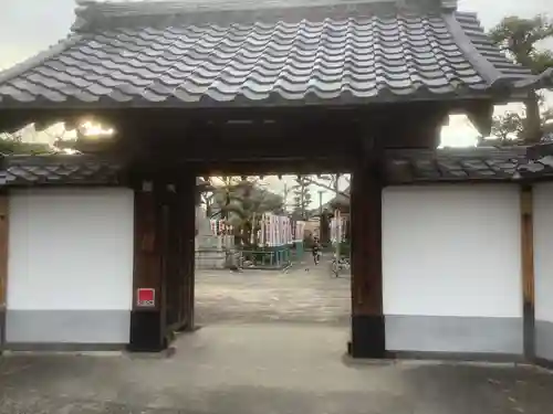 大喜寺の山門