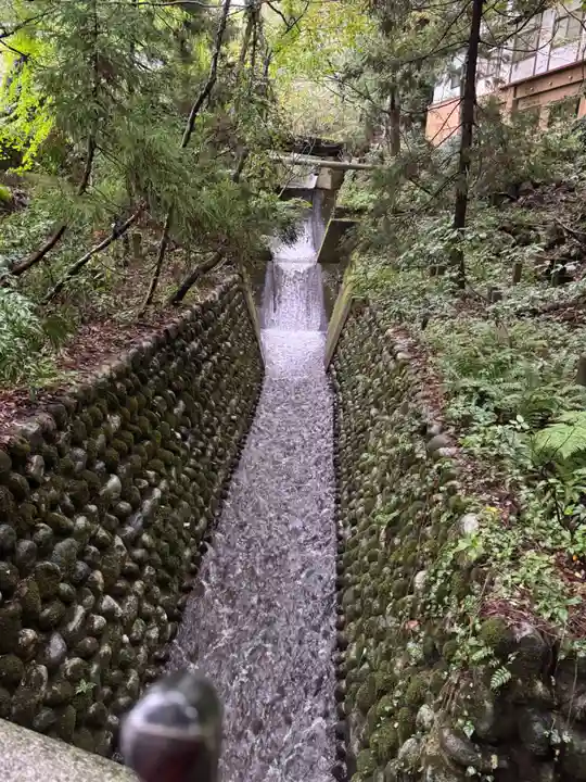 白山比咩神社(石川県)