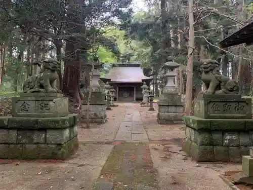 高天神社の狛犬