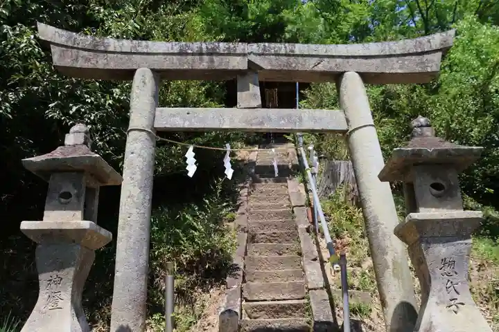 大六天麻王神社の鳥居