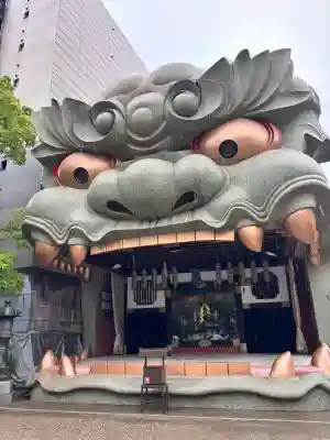 難波八阪神社の{uncategorized: "未分類", other: "その他", undefined: "問題あり", building: "その他建物", grave: "お墓", sacred_gate: "鳥居", guardian: "狛犬", statue: "像", buddha: "仏像", history: "歴史", nature: "自然", garden: "庭園", animal: "動物", pagoda: "塔", temizu: "手水舎", mountain_gate: "山門・神門", sanctuary: "本殿・本堂", subordinate: "末社・摂社", art: "芸術", scenery: "景色", jizo: "地蔵", ema: "絵馬", goshuin: "御朱印", omikuji: "おみくじ", items: "授与品その他", amulet: "お守り", goshuincho: "御朱印帳", eats: "食事", festival: "お祭り", votive_dance: "神楽", shichigosan: "七五三参", wedding: "結婚式", experience: "体験その他", initially: "初詣", around: "周辺", anti_infection: "感染症対策"}