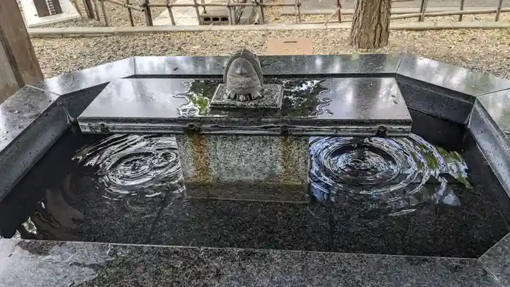 新琴似神社の手水舎