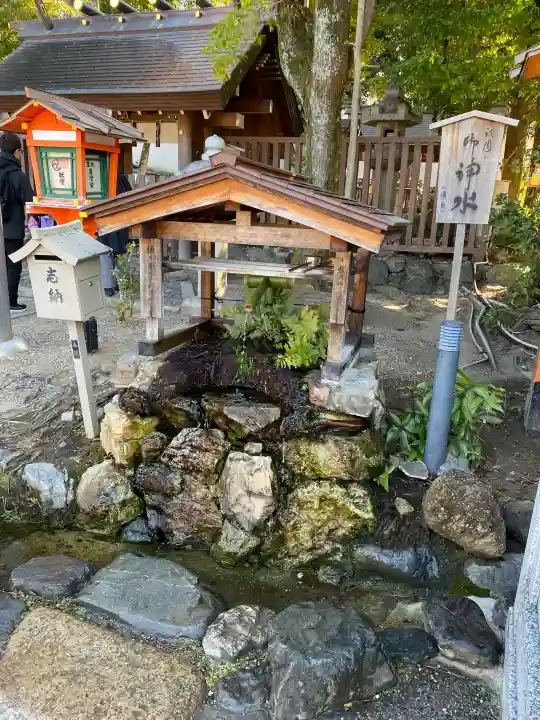 八坂神社(祇園さん)の{uncategorized: "未分類", other: "その他", undefined: "問題あり", building: "その他建物", grave: "お墓", sacred_gate: "鳥居", guardian: "狛犬", statue: "像", buddha: "仏像", history: "歴史", nature: "自然", garden: "庭園", animal: "動物", pagoda: "塔", temizu: "手水舎", mountain_gate: "山門・神門", sanctuary: "本殿・本堂", subordinate: "末社・摂社", art: "芸術", scenery: "景色", jizo: "地蔵", ema: "絵馬", goshuin: "御朱印", omikuji: "おみくじ", items: "授与品その他", amulet: "お守り", goshuincho: "御朱印帳", eats: "食事", festival: "お祭り", votive_dance: "神楽", shichigosan: "七五三参", wedding: "結婚式", experience: "体験その他", initially: "初詣", around: "周辺", anti_infection: "感染症対策"}