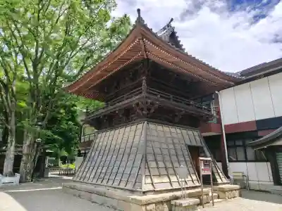 大國魂神社の{uncategorized: "未分類", other: "その他", undefined: "問題あり", building: "その他建物", grave: "お墓", sacred_gate: "鳥居", guardian: "狛犬", statue: "像", buddha: "仏像", history: "歴史", nature: "自然", garden: "庭園", animal: "動物", pagoda: "塔", temizu: "手水舎", mountain_gate: "山門・神門", sanctuary: "本殿・本堂", subordinate: "末社・摂社", art: "芸術", scenery: "景色", jizo: "地蔵", ema: "絵馬", goshuin: "御朱印", omikuji: "おみくじ", items: "授与品その他", amulet: "お守り", goshuincho: "御朱印帳", eats: "食事", festival: "お祭り", votive_dance: "神楽", shichigosan: "七五三参", wedding: "結婚式", experience: "体験その他", initially: "初詣", around: "周辺", anti_infection: "感染症対策"}
