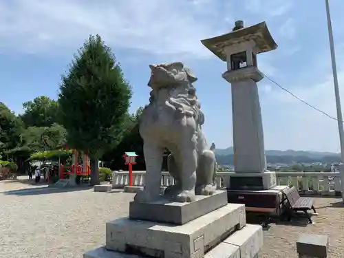 足利織姫神社の狛犬