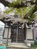 茶屋薬師堂の本殿・本堂