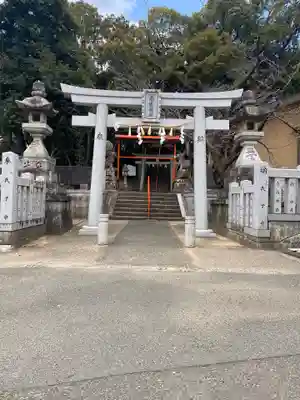忍陵神社の鳥居