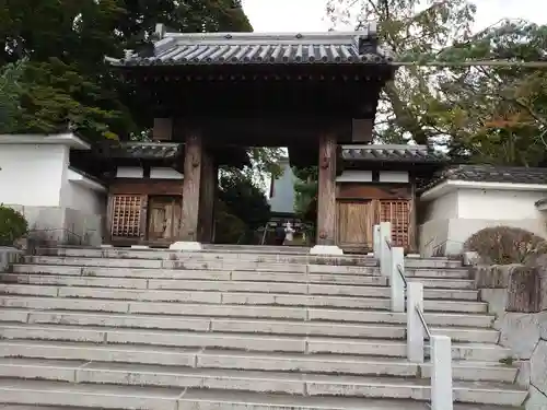 月山寺の山門・神門