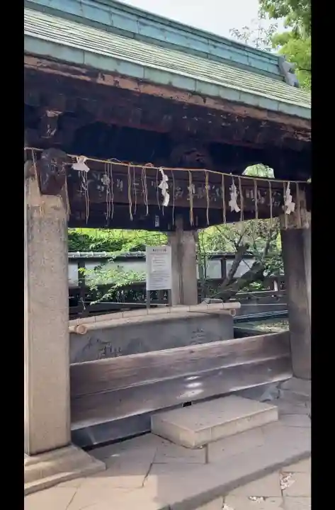 上野東照宮の{uncategorized: "未分類", other: "その他", undefined: "問題あり", building: "その他建物", grave: "お墓", sacred_gate: "鳥居", guardian: "狛犬", statue: "像", buddha: "仏像", history: "歴史", nature: "自然", garden: "庭園", animal: "動物", pagoda: "塔", temizu: "手水舎", mountain_gate: "山門・神門", sanctuary: "本殿・本堂", subordinate: "末社・摂社", art: "芸術", scenery: "景色", jizo: "地蔵", ema: "絵馬", goshuin: "御朱印", omikuji: "おみくじ", items: "授与品その他", amulet: "お守り", goshuincho: "御朱印帳", eats: "食事", festival: "お祭り", votive_dance: "神楽", shichigosan: "七五三参", wedding: "結婚式", experience: "体験その他", initially: "初詣", around: "周辺", anti_infection: "感染症対策"}
