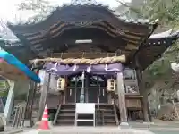 湊三嶋大明神社の{uncategorized: "未分類", other: "その他", undefined: "問題あり", building: "その他建物", grave: "お墓", sacred_gate: "鳥居", guardian: "狛犬", statue: "像", buddha: "仏像", history: "歴史", nature: "自然", garden: "庭園", animal: "動物", pagoda: "塔", temizu: "手水舎", mountain_gate: "山門・神門", sanctuary: "本殿・本堂", subordinate: "末社・摂社", art: "芸術", scenery: "景色", jizo: "地蔵", ema: "絵馬", goshuin: "御朱印", omikuji: "おみくじ", items: "授与品その他", amulet: "お守り", goshuincho: "御朱印帳", eats: "食事", festival: "お祭り", votive_dance: "神楽", shichigosan: "七五三参", wedding: "結婚式", experience: "体験その他", initially: "初詣", around: "周辺", anti_infection: "感染症対策"}