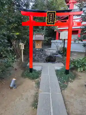 川越八幡宮の{uncategorized: "未分類", other: "その他", undefined: "問題あり", building: "その他建物", grave: "お墓", sacred_gate: "鳥居", guardian: "狛犬", statue: "像", buddha: "仏像", history: "歴史", nature: "自然", garden: "庭園", animal: "動物", pagoda: "塔", temizu: "手水舎", mountain_gate: "山門・神門", sanctuary: "本殿・本堂", subordinate: "末社・摂社", art: "芸術", scenery: "景色", jizo: "地蔵", ema: "絵馬", goshuin: "御朱印", omikuji: "おみくじ", items: "授与品その他", amulet: "お守り", goshuincho: "御朱印帳", eats: "食事", festival: "お祭り", votive_dance: "神楽", shichigosan: "七五三参", wedding: "結婚式", experience: "体験その他", initially: "初詣", around: "周辺", anti_infection: "感染症対策"}