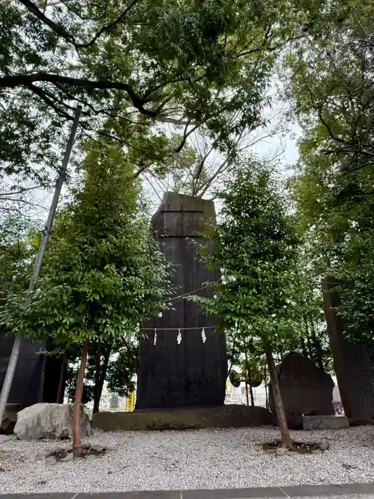 鈴鹿明神社の{uncategorized: "未分類", other: "その他", undefined: "問題あり", building: "その他建物", grave: "お墓", sacred_gate: "鳥居", guardian: "狛犬", statue: "像", buddha: "仏像", history: "歴史", nature: "自然", garden: "庭園", animal: "動物", pagoda: "塔", temizu: "手水舎", mountain_gate: "山門・神門", sanctuary: "本殿・本堂", subordinate: "末社・摂社", art: "芸術", scenery: "景色", jizo: "地蔵", ema: "絵馬", goshuin: "御朱印", omikuji: "おみくじ", items: "授与品その他", amulet: "お守り", goshuincho: "御朱印帳", eats: "食事", festival: "お祭り", votive_dance: "神楽", shichigosan: "七五三参", wedding: "結婚式", experience: "体験その他", initially: "初詣", around: "周辺", anti_infection: "感染症対策"}